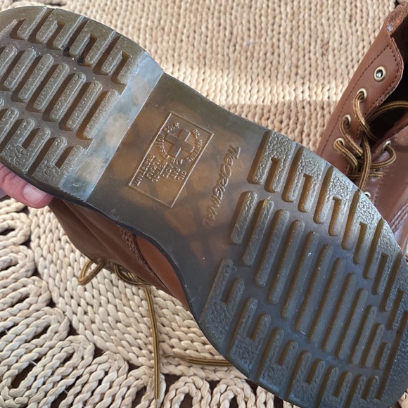 101 Vintage Pascal Dr Martens - Picture 4 of 5